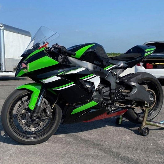 Amotopart Kawasaki 2013-2018 ZX6R 636 Green Mix Black Cladding Kit