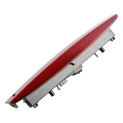 Renault Megane MK II 5 porte Station Wagon / Grandtour (KM0/1_) 2003-2009 Luce di stop a LED rossa di terza posizione 8200175538