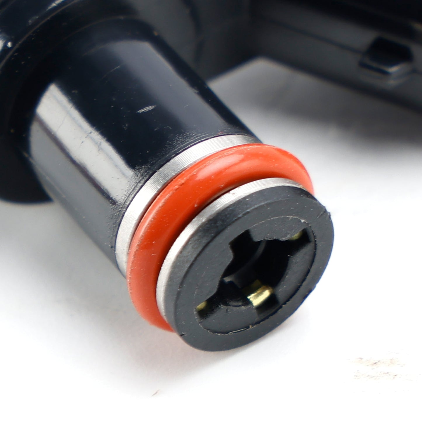 2008-2020 Suzuki Hayabusa GSX1300R 4PCS Iniettori di carburante 1571021H00 15710-21H00