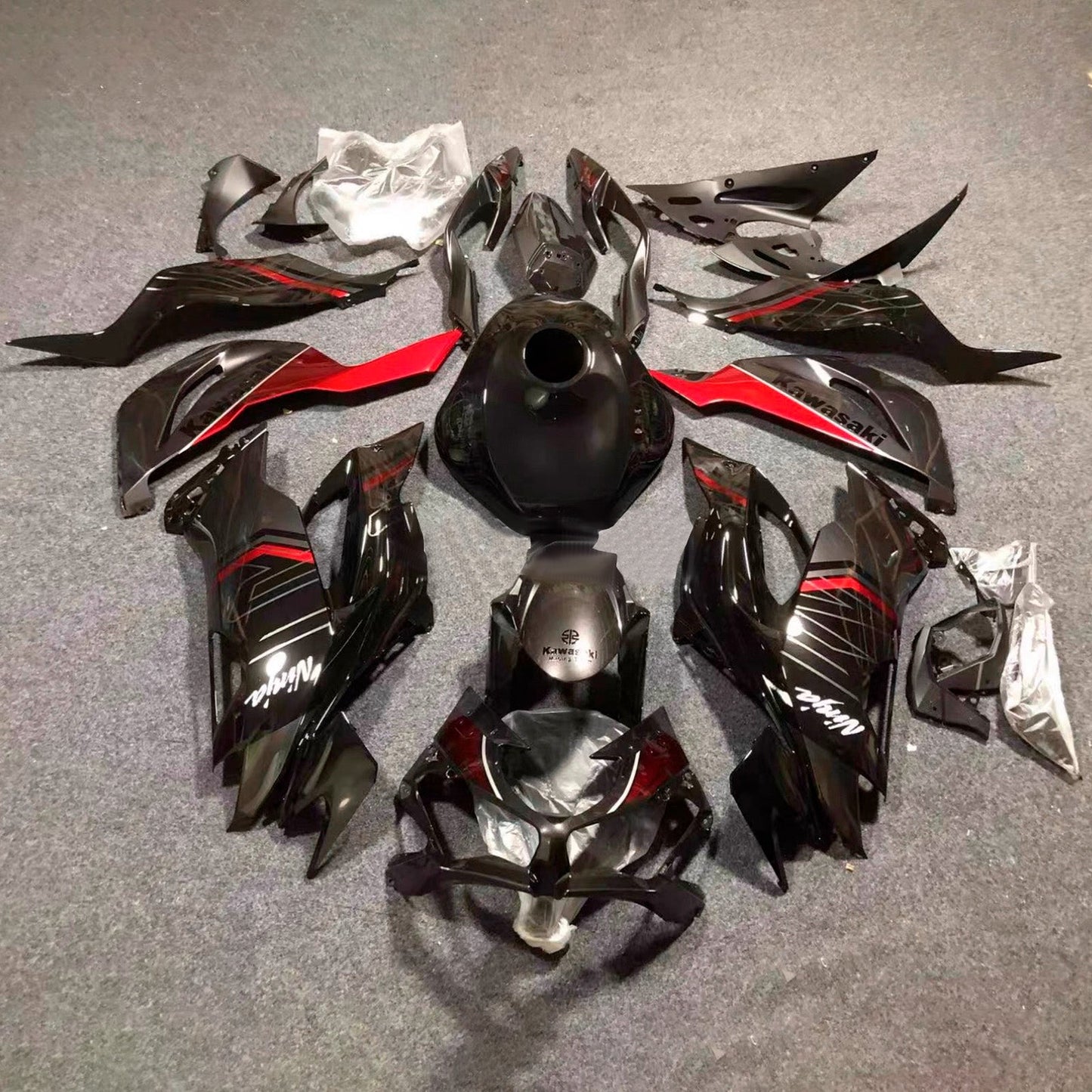 Kit carenatura iniezione in plastica ABS adatto per Kawasaki ZX-6R 2024-2026