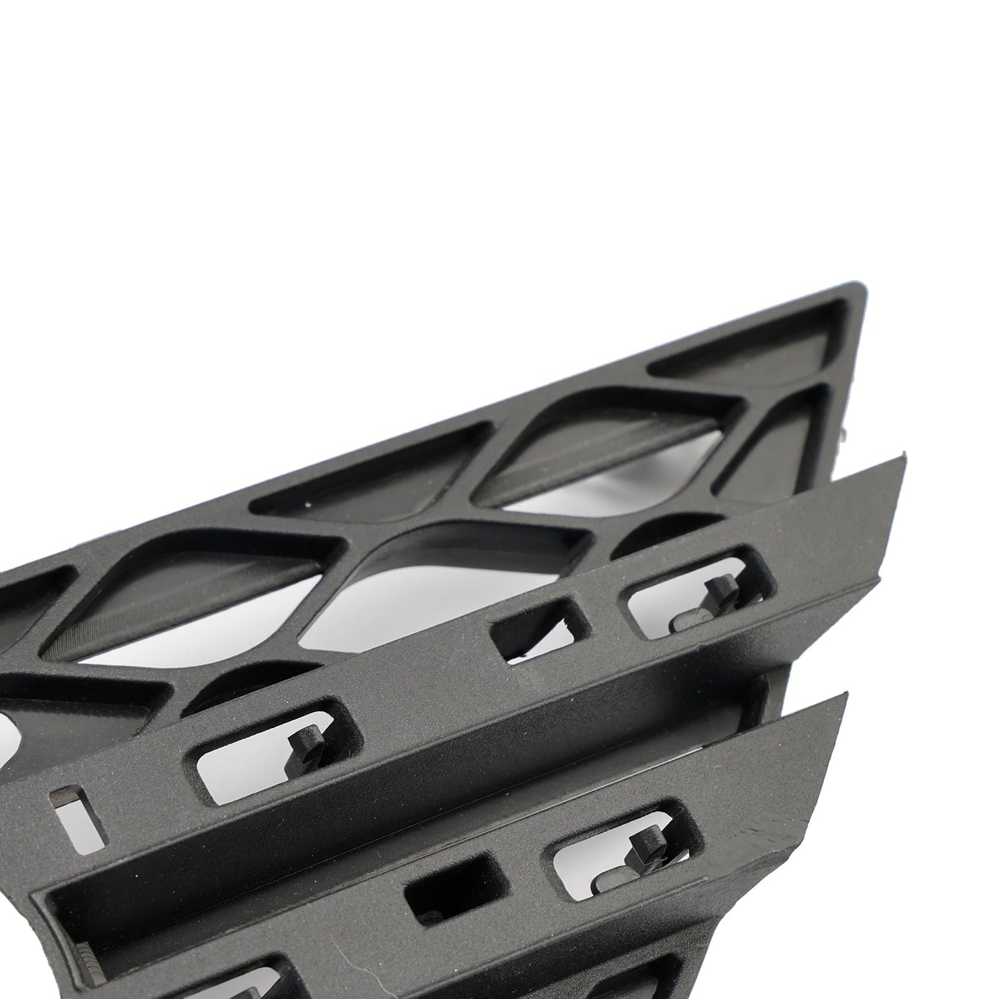 Mercedes Benz Classe E W211 E63 Base 2 pezzi Set di finiture per fendinebbia 2118850822 MB1038115 2007-2009