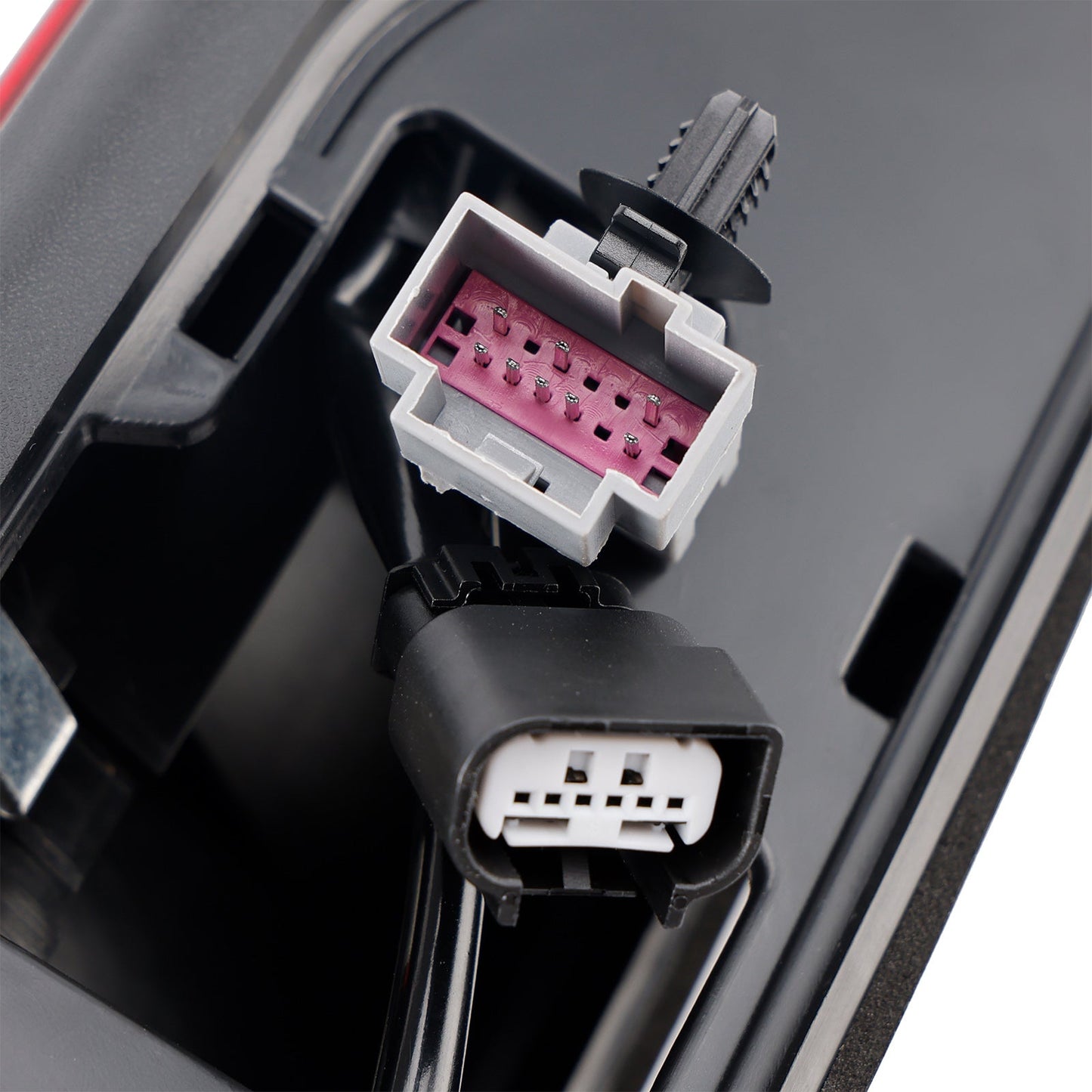 923-127 Terza luce di stop per Ford Transit 150 250 350 350HD 18-2019 Rosso