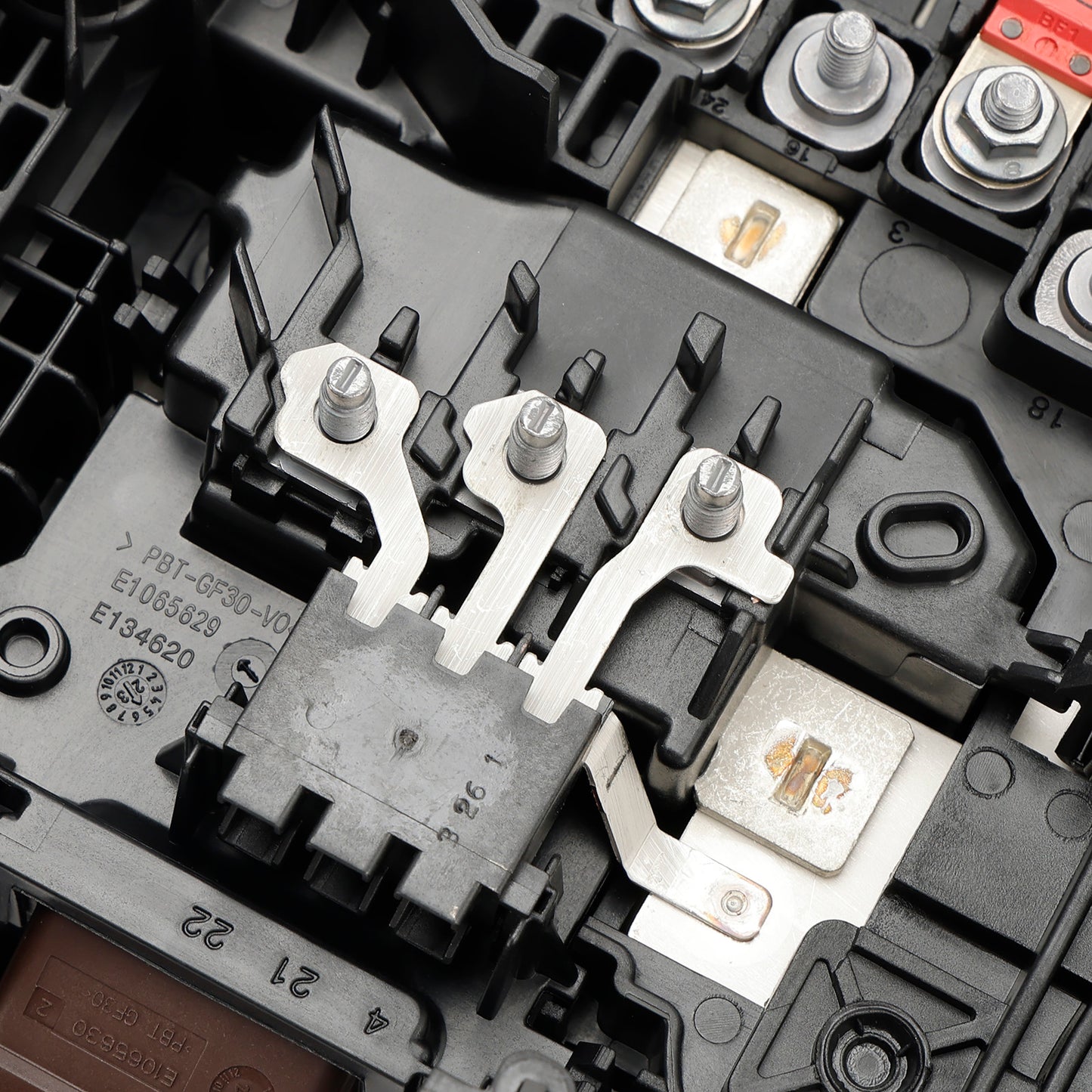 Modulo di tensione 9675350380 CITROën/Peugeot Compatibile - Box fusibile per motori 1.2, 1.6, 2,0 L