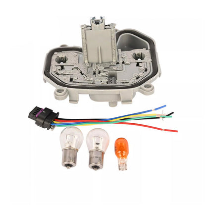 Supporto e lampadina per fanale posteriore Jeep Renegade 2015-2023 (2 pezzi) 68270837/92AA