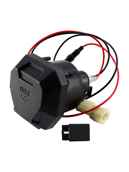 Caricabatterie rapido Kawasaki Versys 650 2022-2024 con presa destra USB + Type-C