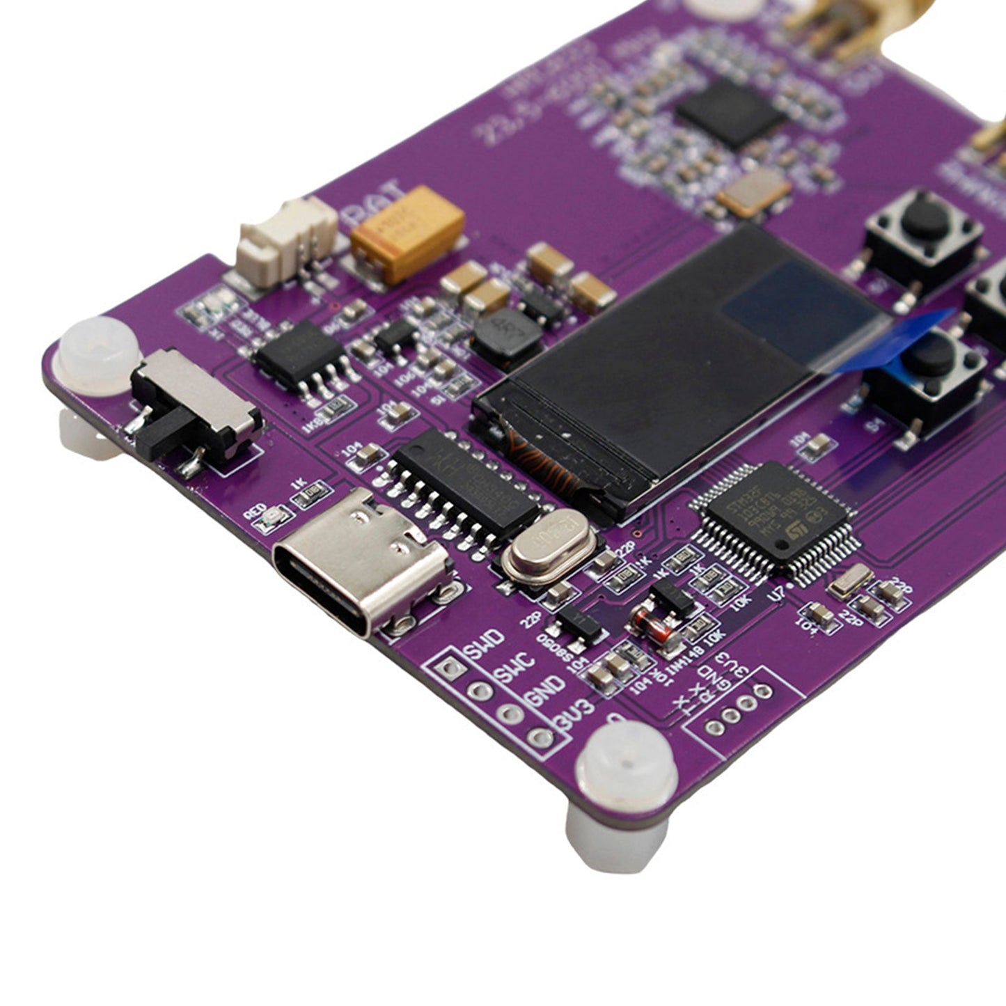 Generatore di segnale RF da 6 GHz, versione tastiera 23,5-6000 MHz, display OLED HMC833