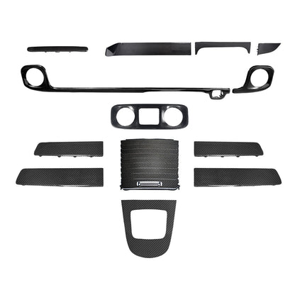Set di pannelli di rivestimento interno per cruscotto in fibra di carbonio a secco per Mercedes W465 G550 G580 G63, 2025+