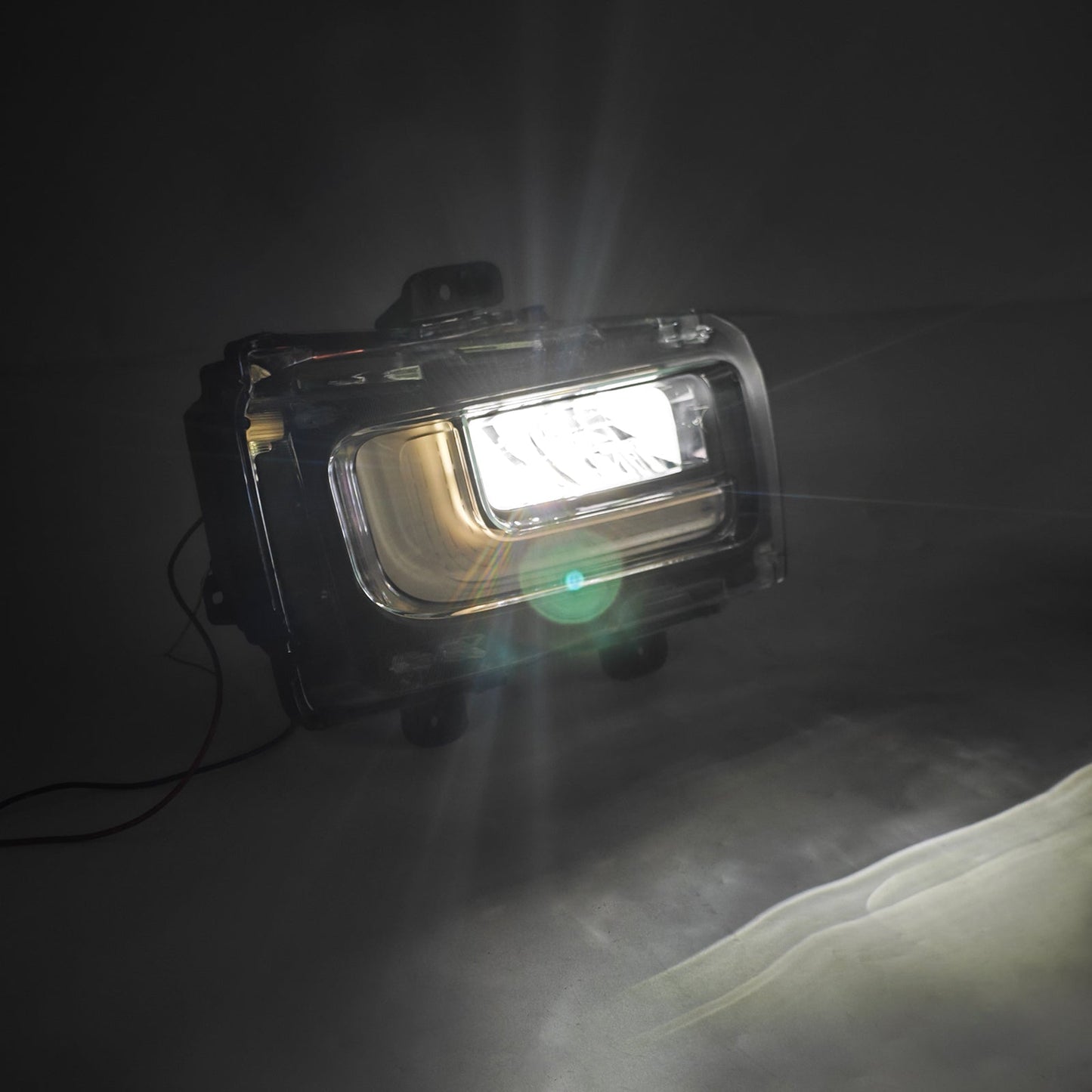 Faro fendinebbia anteriore destro a LED per Ford F150 2024-2025, codice RL3415A254AB RL3Z-15200-A