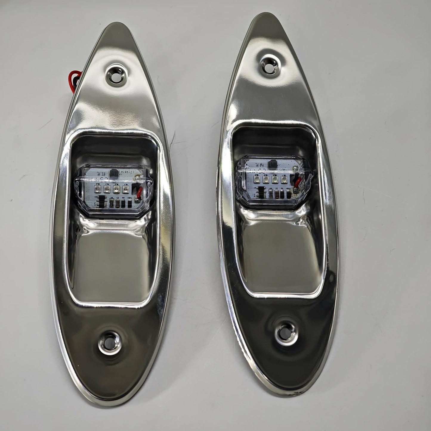 Luce di segnalazione di navigazione IP67 12-24V per barche, yacht e imbarcazioni a vela.