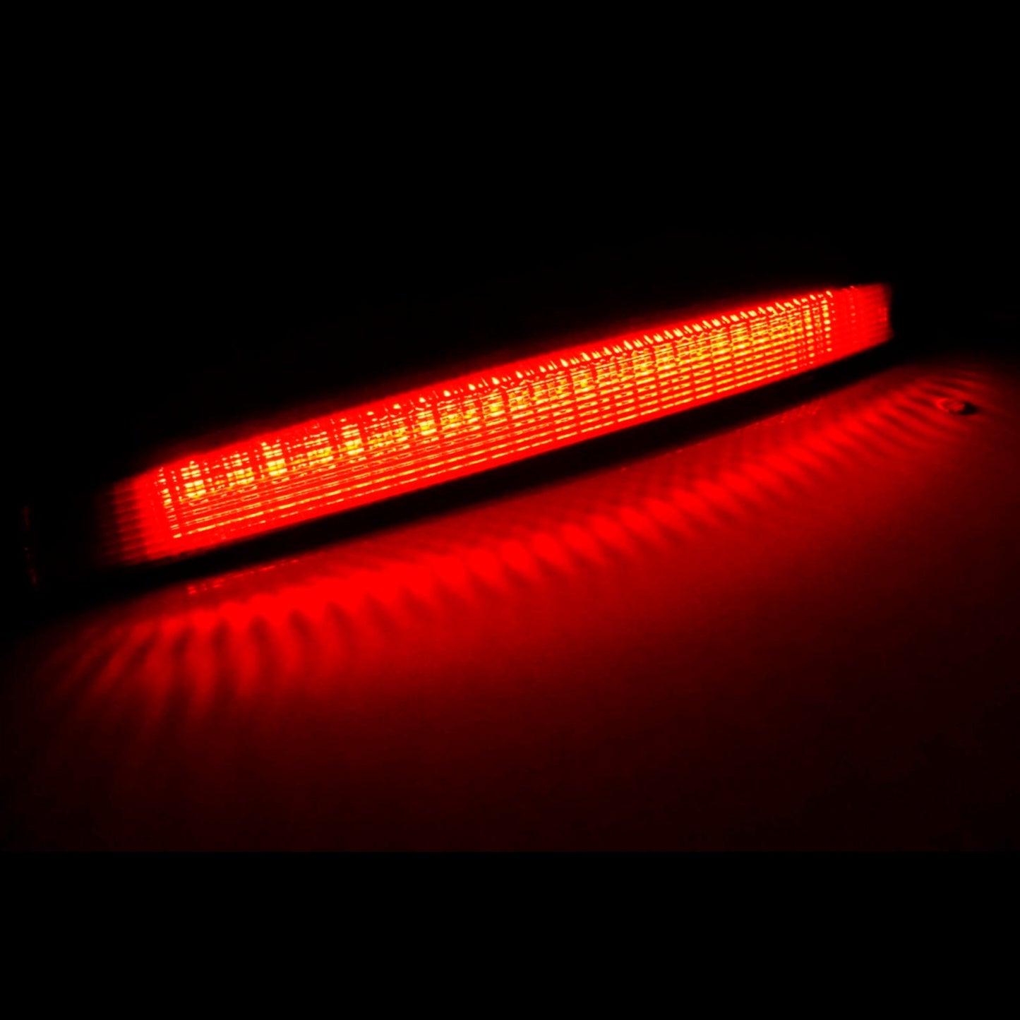 Renault Megane MK II Station Wagon 2003-2008, terza luce di stop posteriore con lente nera 8200175538