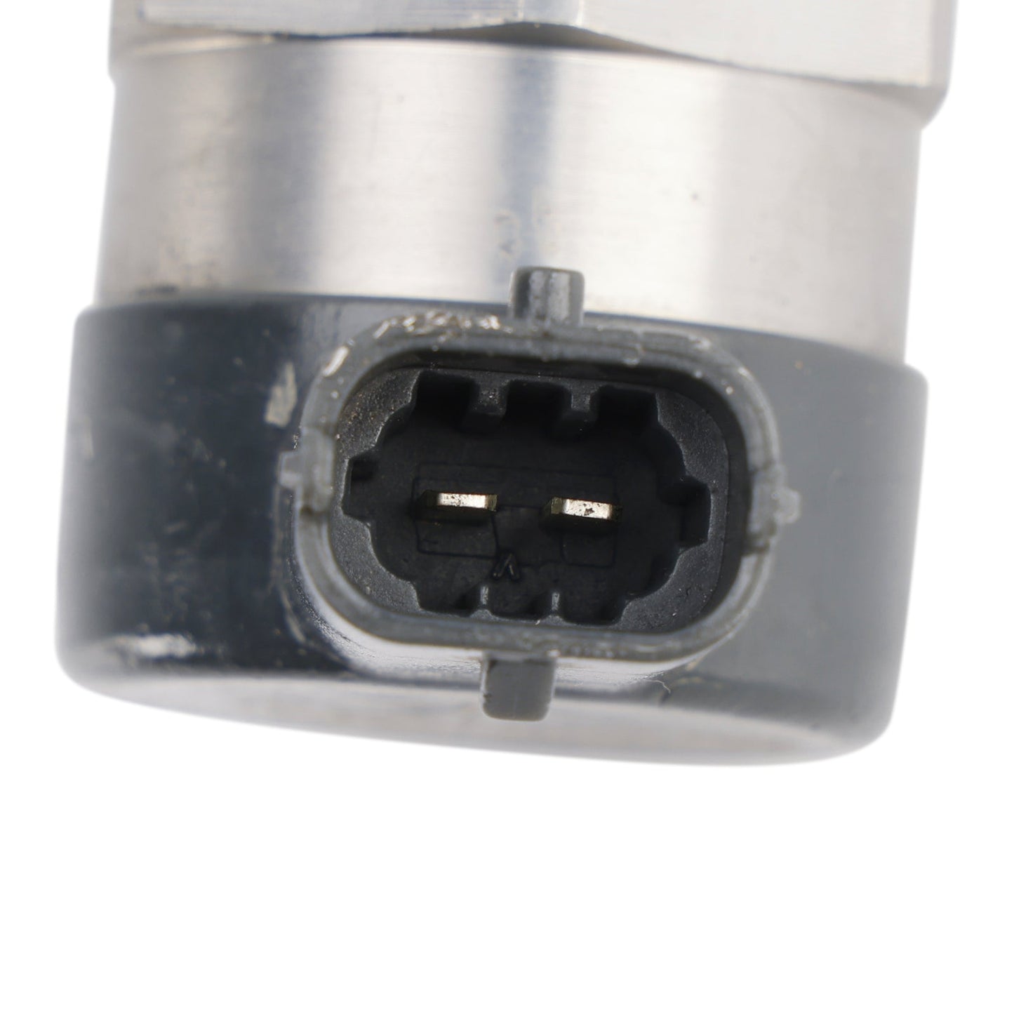 Per Opel Astra J Caravan GTC 2012-2015 Valvola di sicurezza per la pressione del carburante 0281006034
