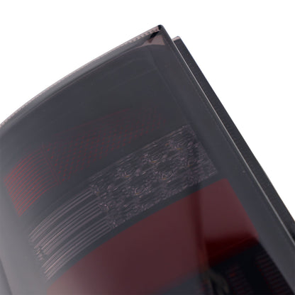 Gruppo ottico posteriore a LED sinistro e destro per Toyota Hiace 2005-2018