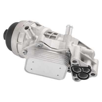 2014-2019 Per MERCEDES-BENZ CLA250 Gruppo filtro olio motore e radiatore olio A2601800400
