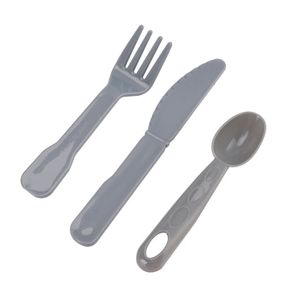Set da cucina giocattolo per bambini con hamburger, waffle, patatine fritte, bevande e cibo finto.