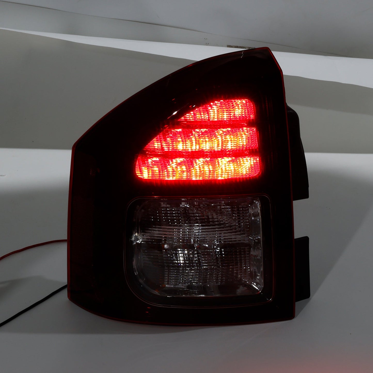 Gruppo ottico posteriore sinistro per Jeep Compass 2014-2017