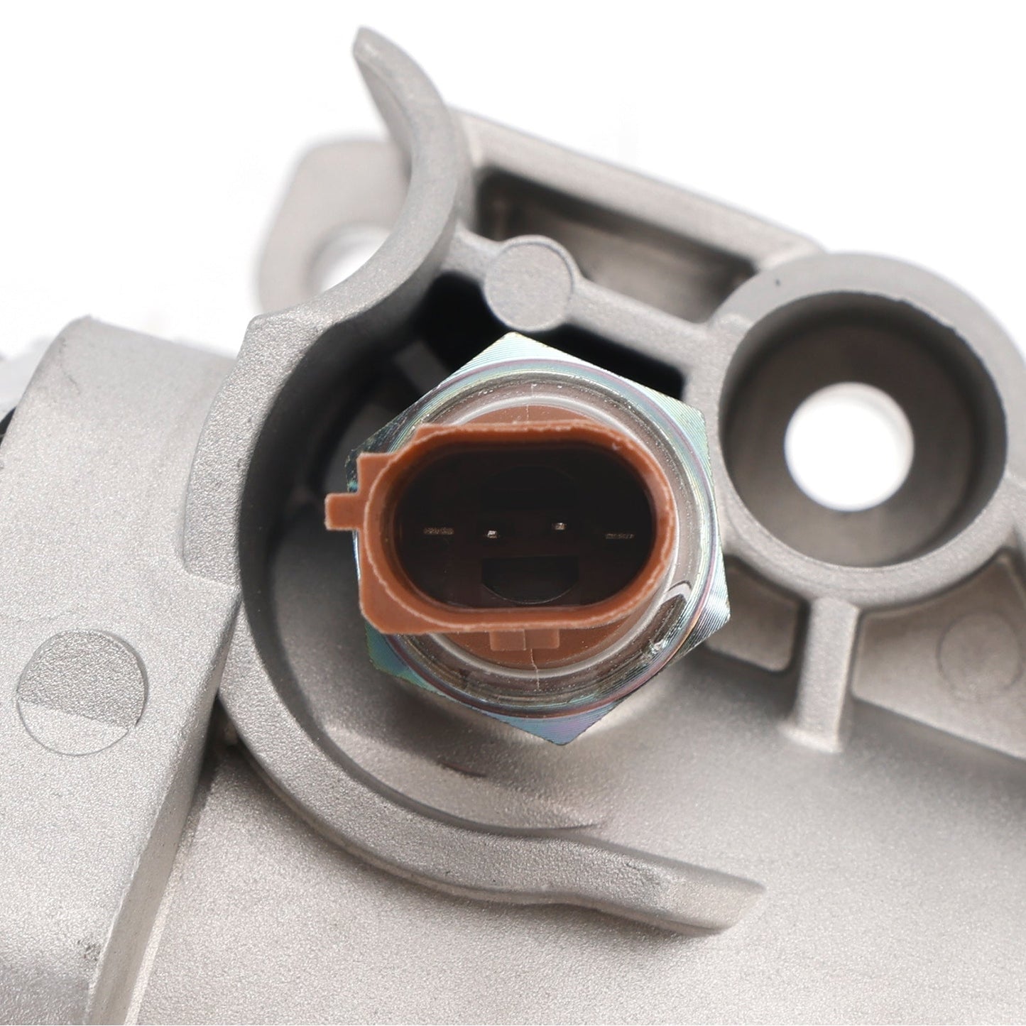 03N115389A Alloggiamento filtro olio Radiatore olio per Audi Seat Skoda VW 1.6 2.0 TDI