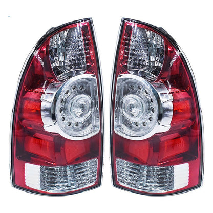 Luci posteriori a LED e luce freno per Toyota Tacoma TRD Pro Crew Cab Pickup 4 porte del 2015 (codici prodotto: 8156004150 e 8155004160)