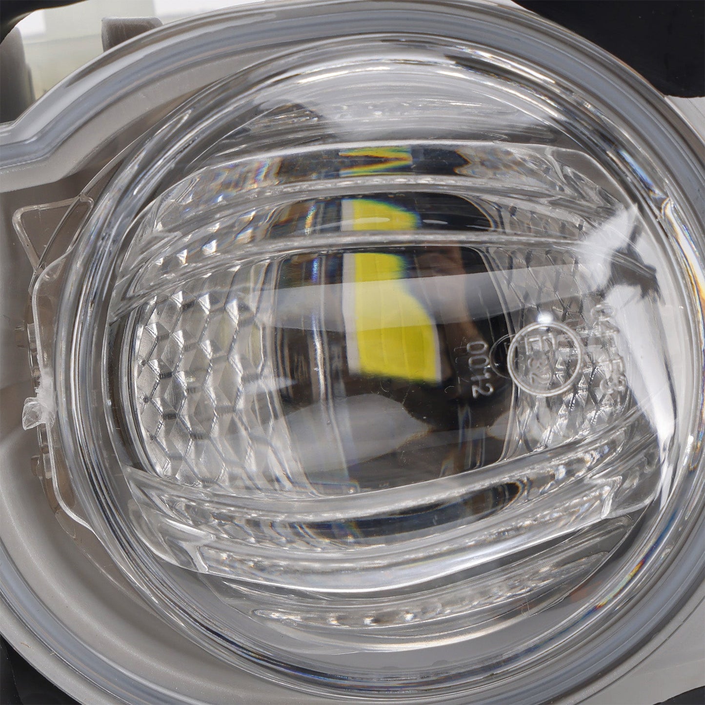 Coppia di fendinebbia a LED per paraurti con interruttore per Toyota Venza 2021-2024 TO1038271