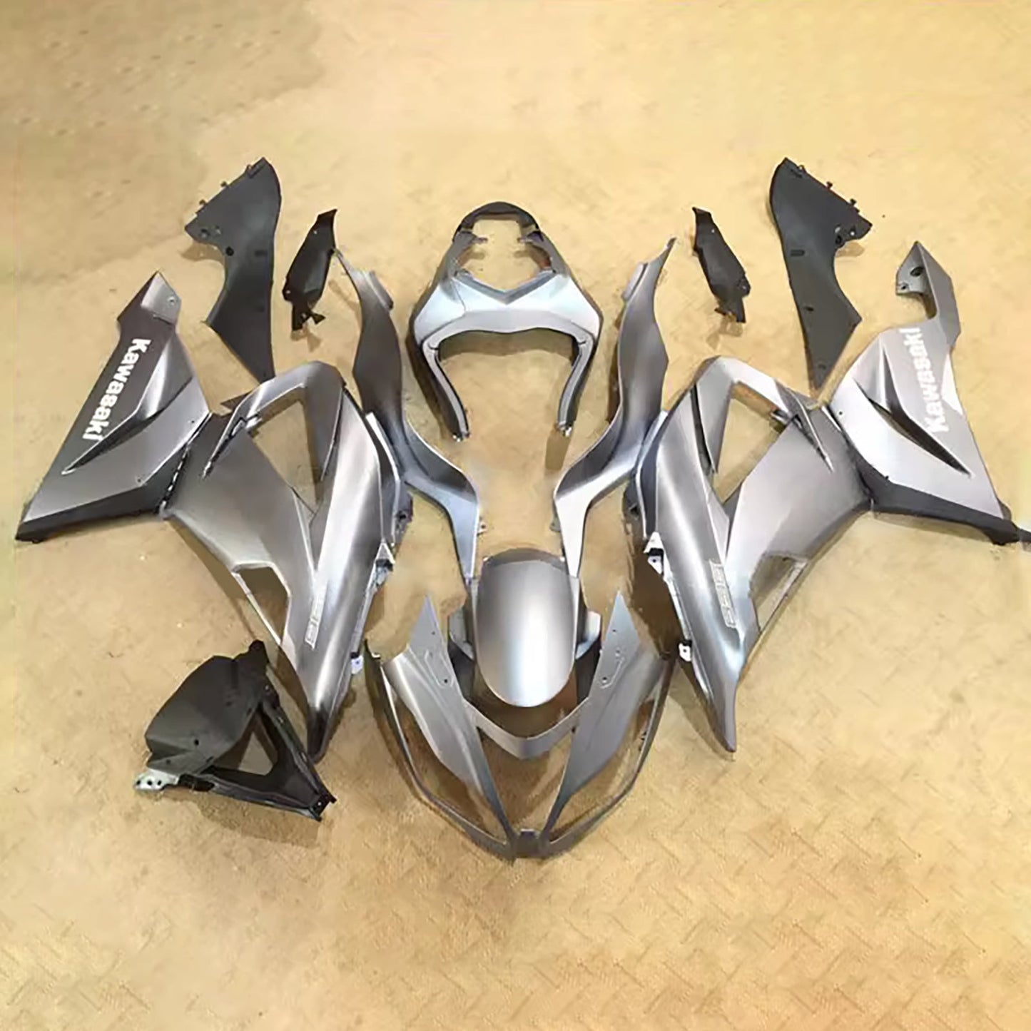 Kit carenatura iniezione in plastica ABS adatto per Kawasaki ZX6R 636 2013-2018