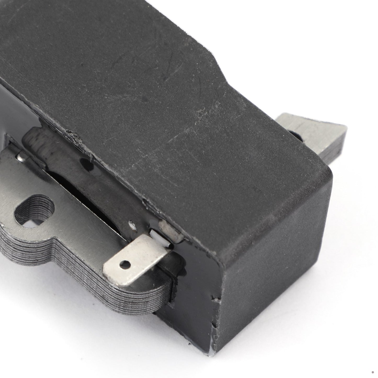 Ignition Coil per Homelite 38cc 45cc 33cc Chainsaw 300953003 300953001 984882001