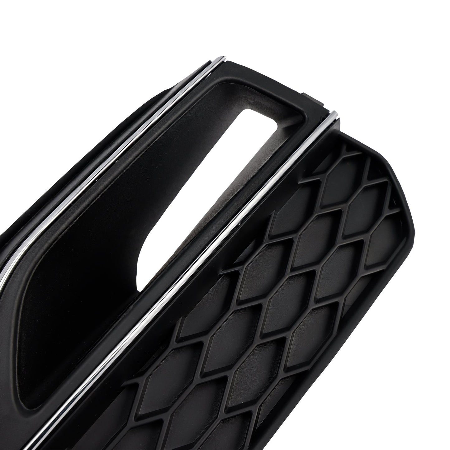 Griglia di copertura inferiore fendinebbia anteriore AUDI A3 S3 S-Line 2013-2016