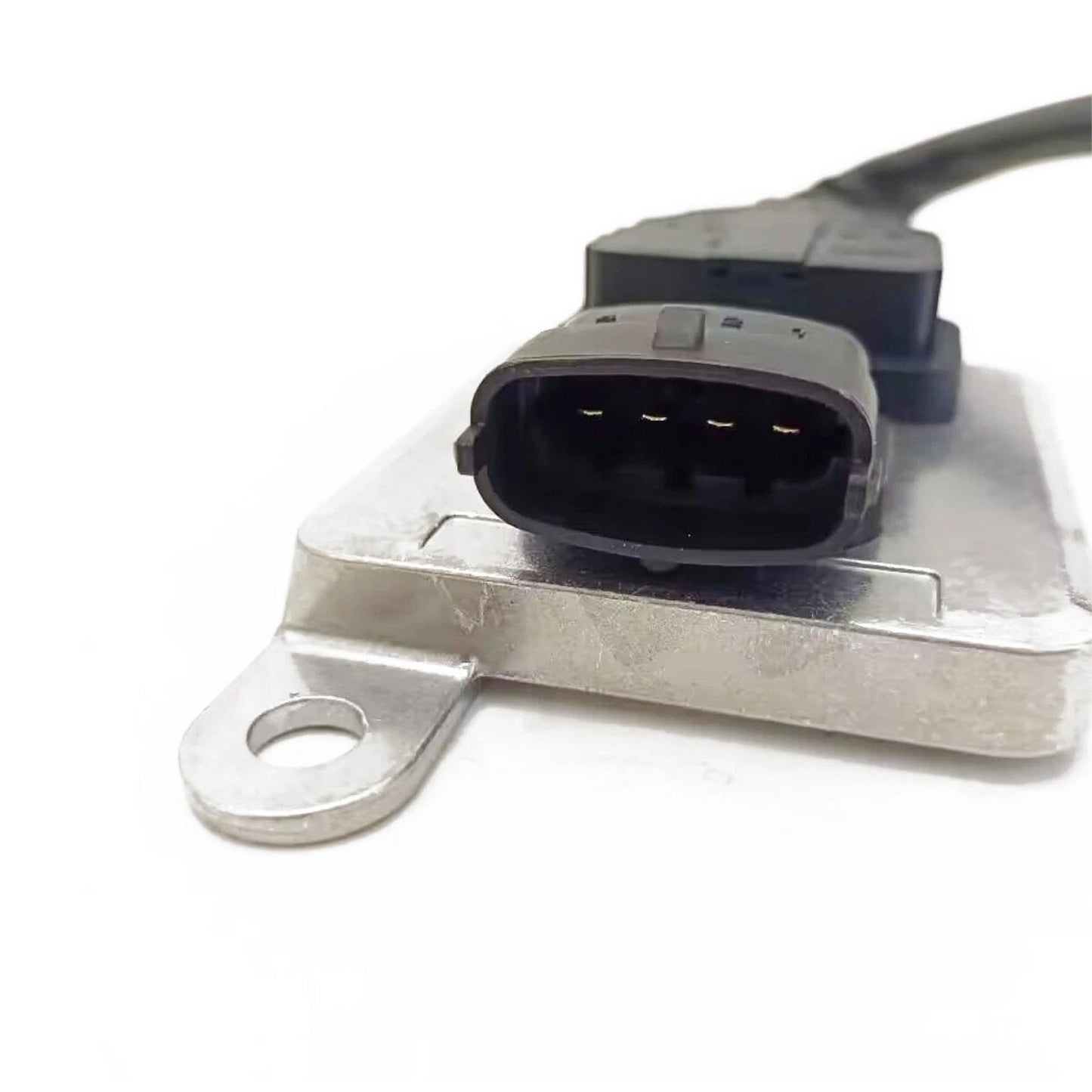 Sensore di ossido di azoto NOx Cummins 5WK96672A 2894943