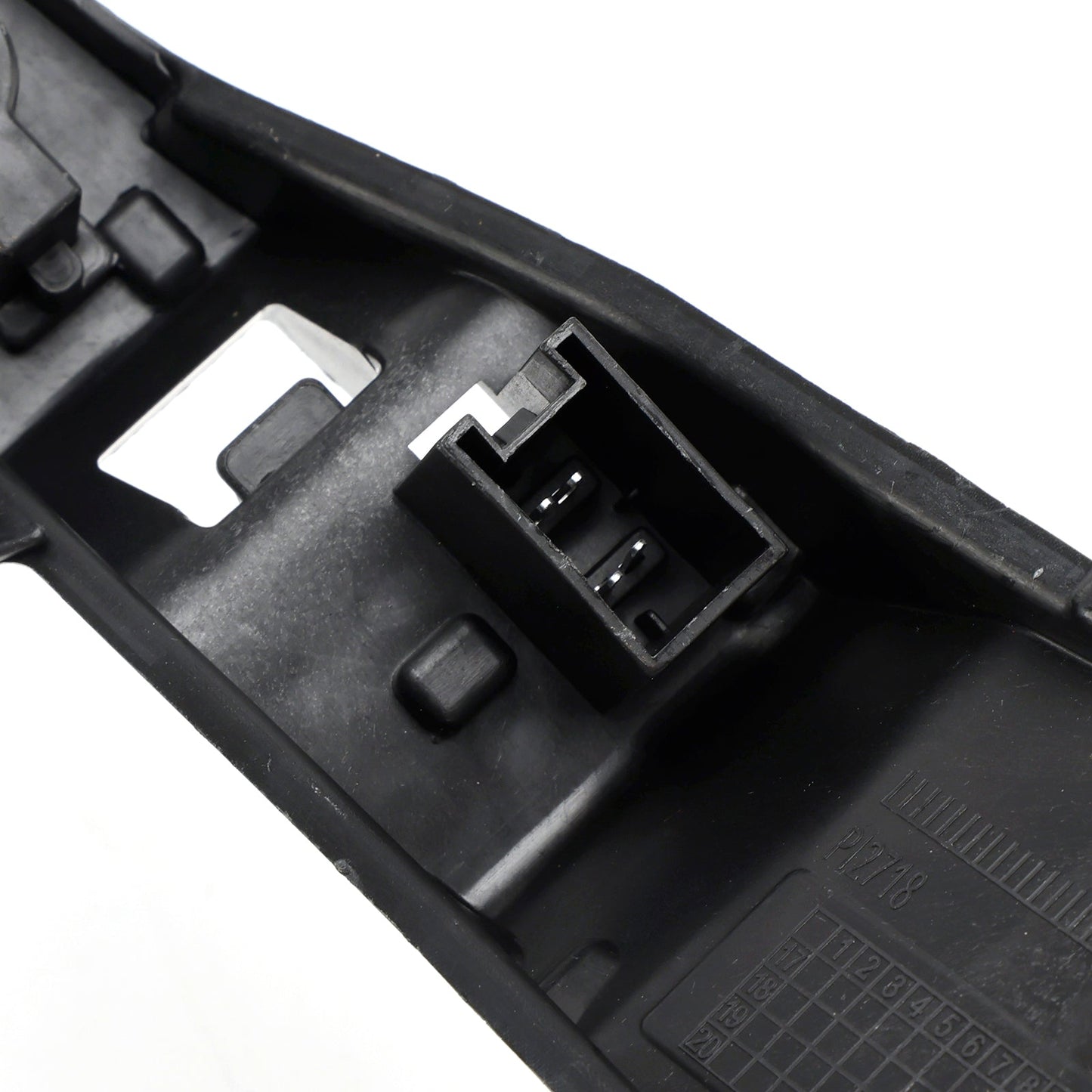 Supporto lampadina luce posteriore sinistra+destra AUDI Q3 2012-2018 8U0945221 8U0945222