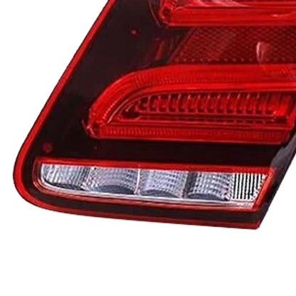 Mercedes-Benz E250/E350/E400/E550/E63 AMG/E63 AMG S 2014 Fanale posteriore interno a LED destro, luce freno 2129060403 2129062857