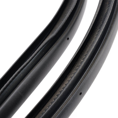 Guarnizione laterale della portiera anteriore sinistra 82110-D3000 per Hyundai Tucson 2016-2021
