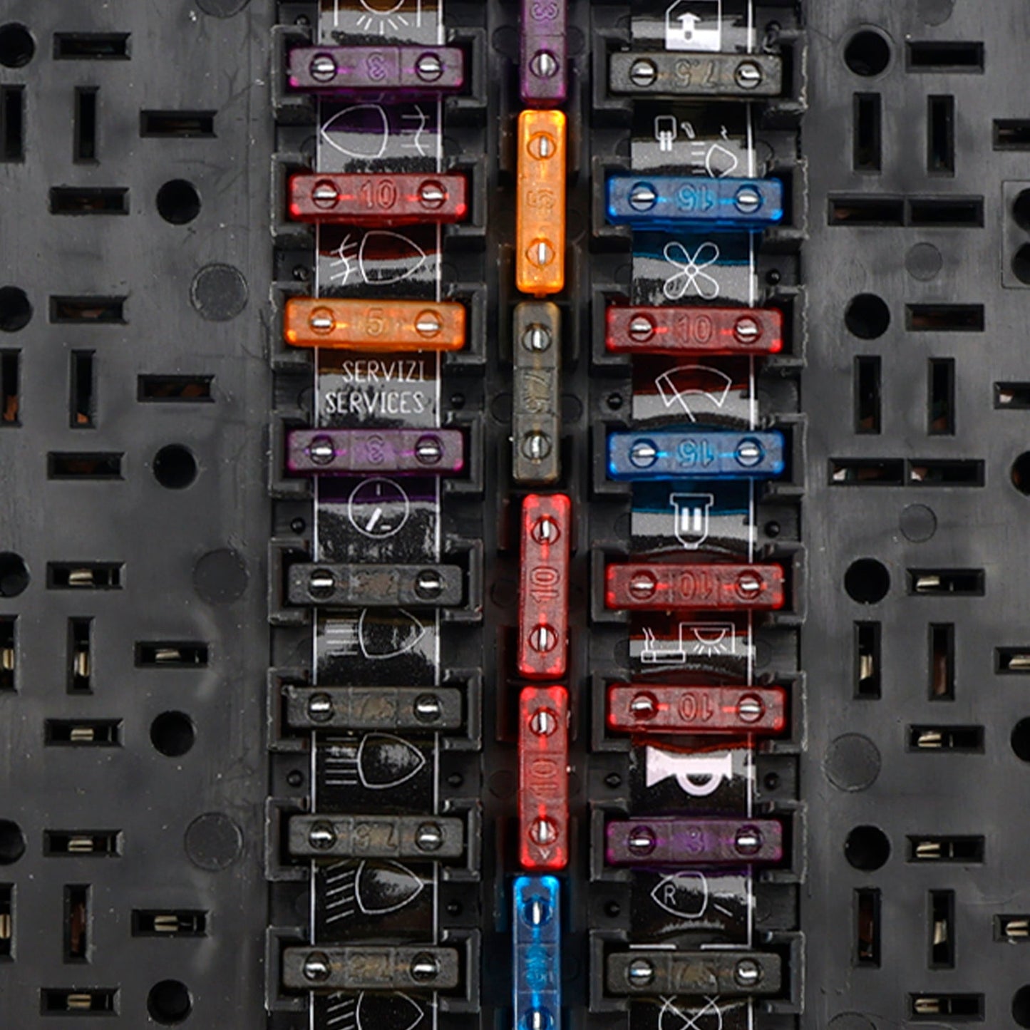 112 PIN Iveco Daily III III 1989-2006 Fuse Box 2997086 4838244