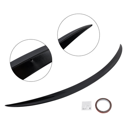 Spoiler posteriore nero lucido C63 Style Mercedes-Benz Classe C W206 2021-2024