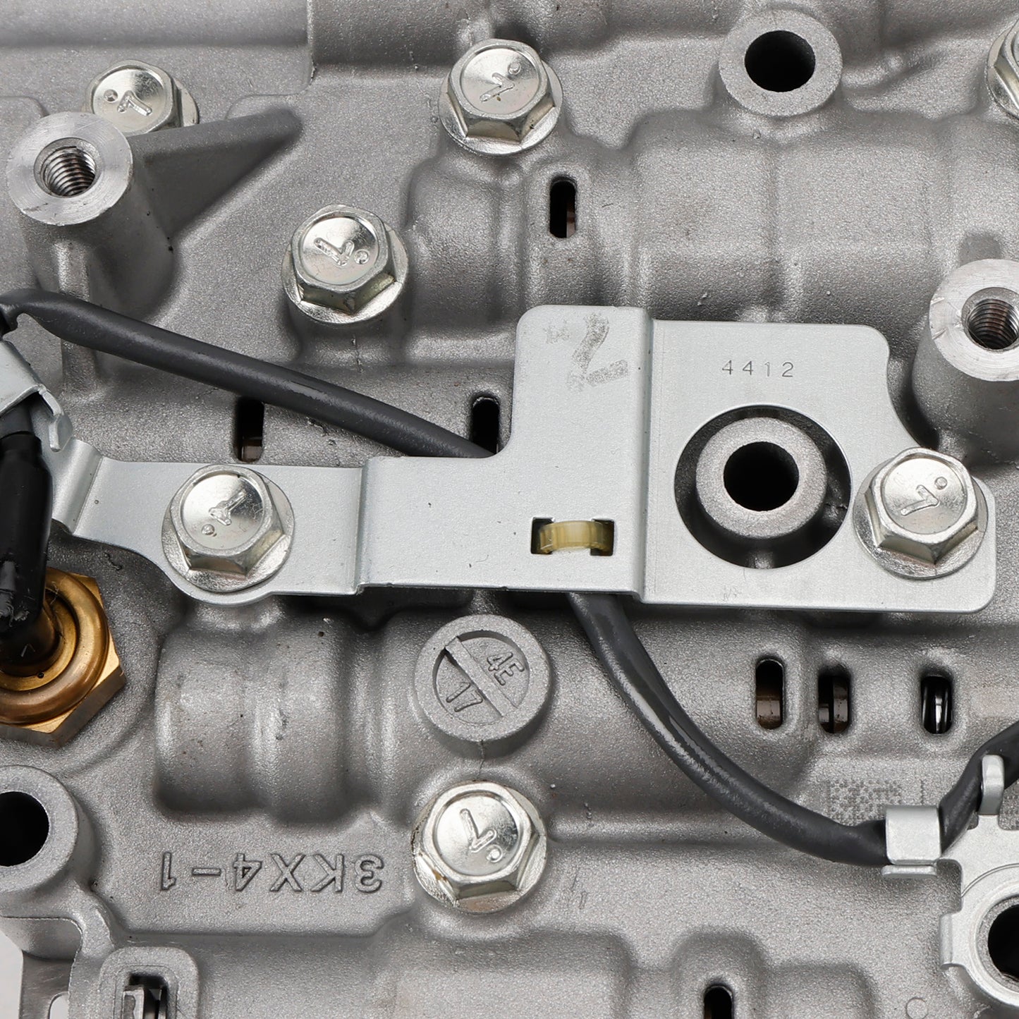 2013-2015 Nissan DAYZ Suzuki Spacia a-CUV Mistubishi eK-WAGON L3 0.7L JF015E RE0F11A CVT Corpo valvola