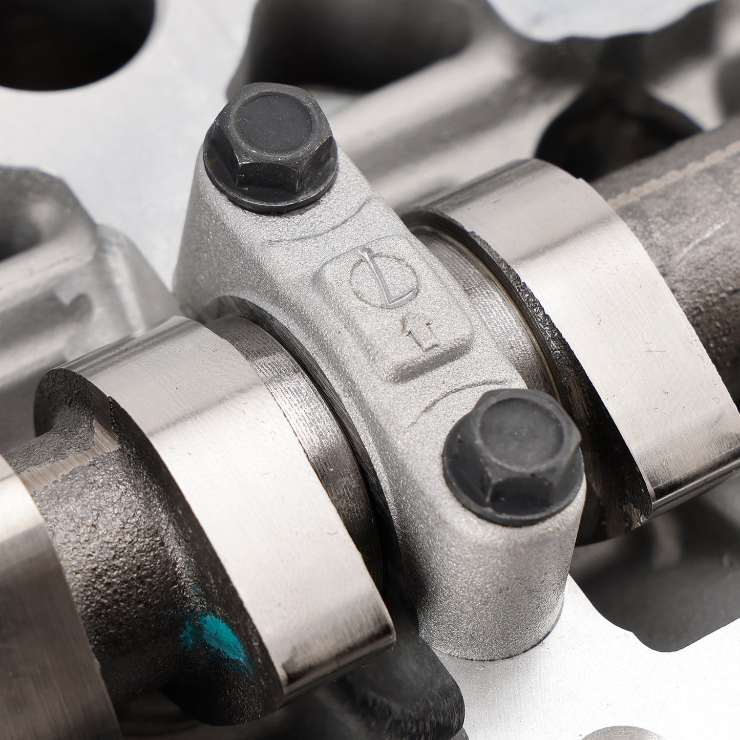 Kit bulloni guarnizione testata Hyundai Tucson 2.4L 4 porte 2014-2019 G4KJ 221002G510