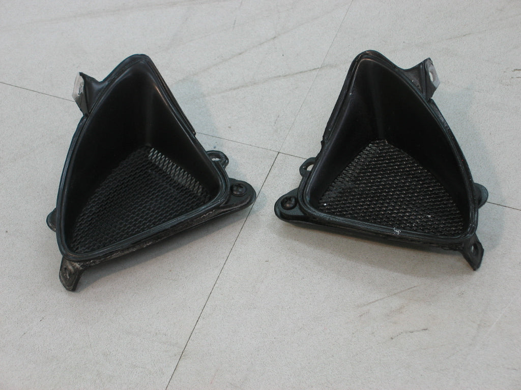 Amotopart 2004-2005 CBR1000 Honda Disguise White & Blue Kit