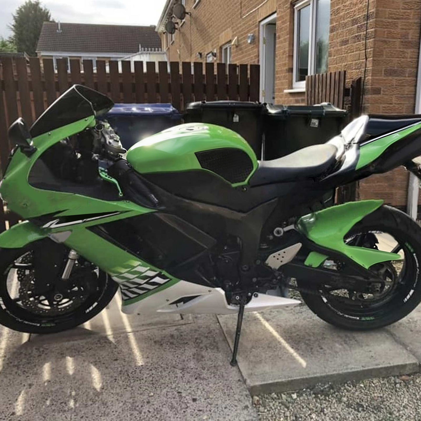 Amotopart Kawasaki 2007-2008 ZX6R 636 kit di rivestimento verde nero