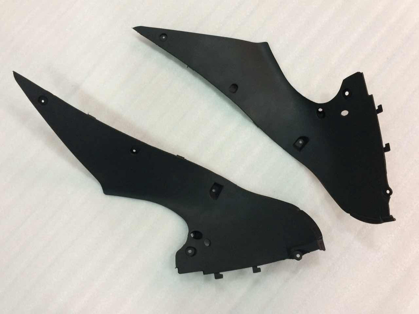 Amotopart 2013-2018 Kawasaki ZX6R Cladding Green & Black Kit