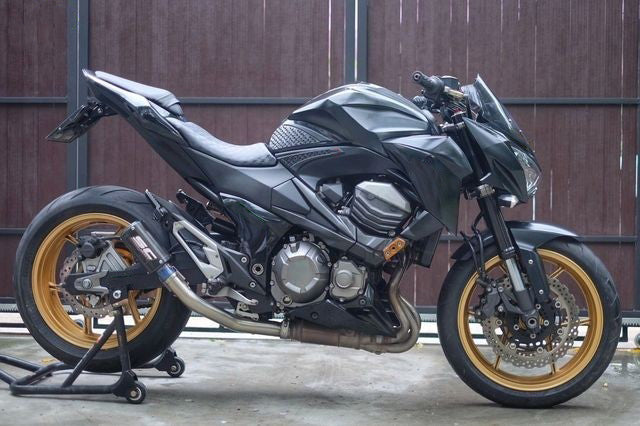 Amotopart Kawasaki 2017-2019 Kit di rivestimento nero Z900