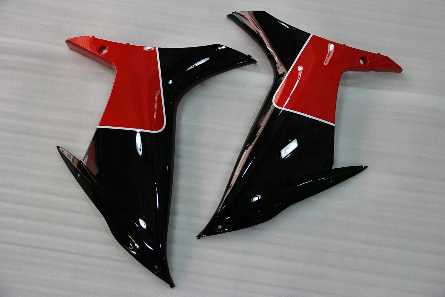 Amotopart 2009-2016 Suzuki GSXR1000 Cladding Multi Black & Red Kit