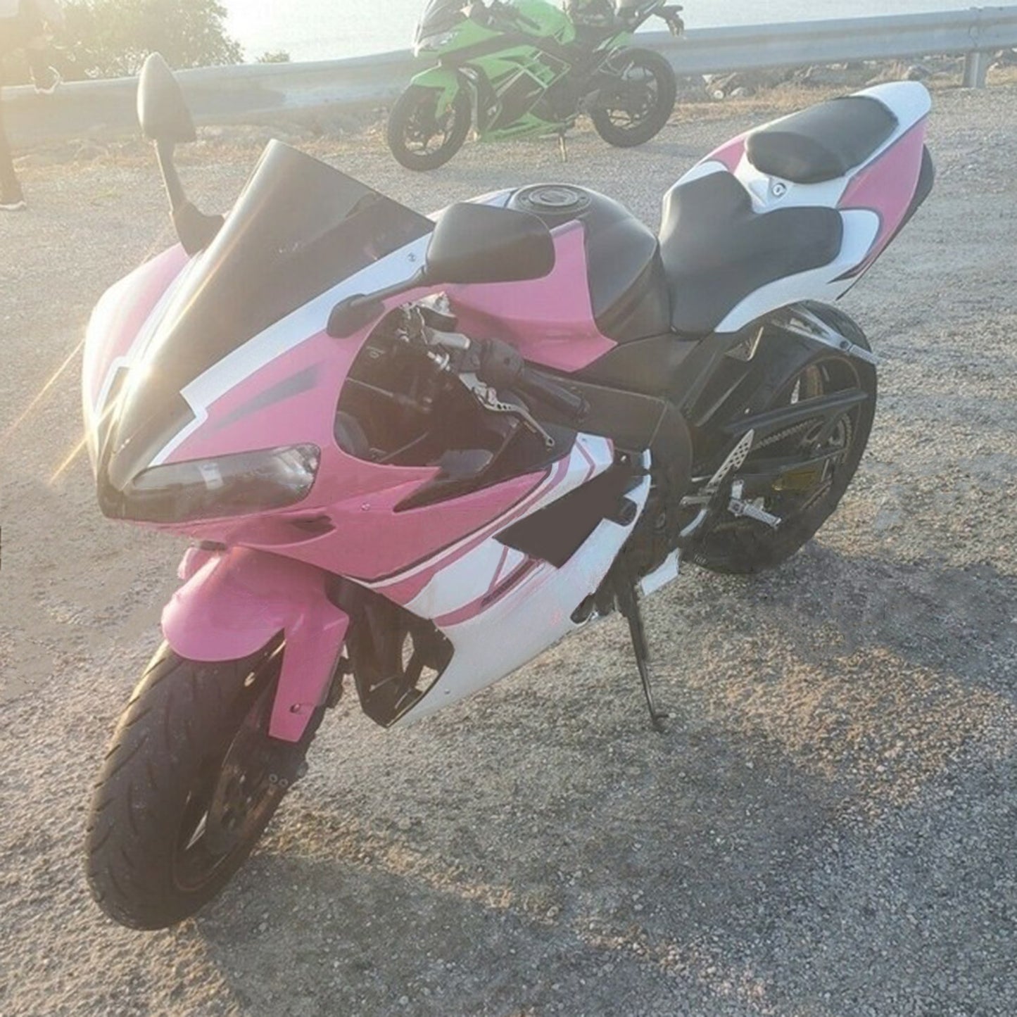 Amotopart 2004-2006 Yamaha YZF 1000 R1 Kit di carenatura bianca rosa
