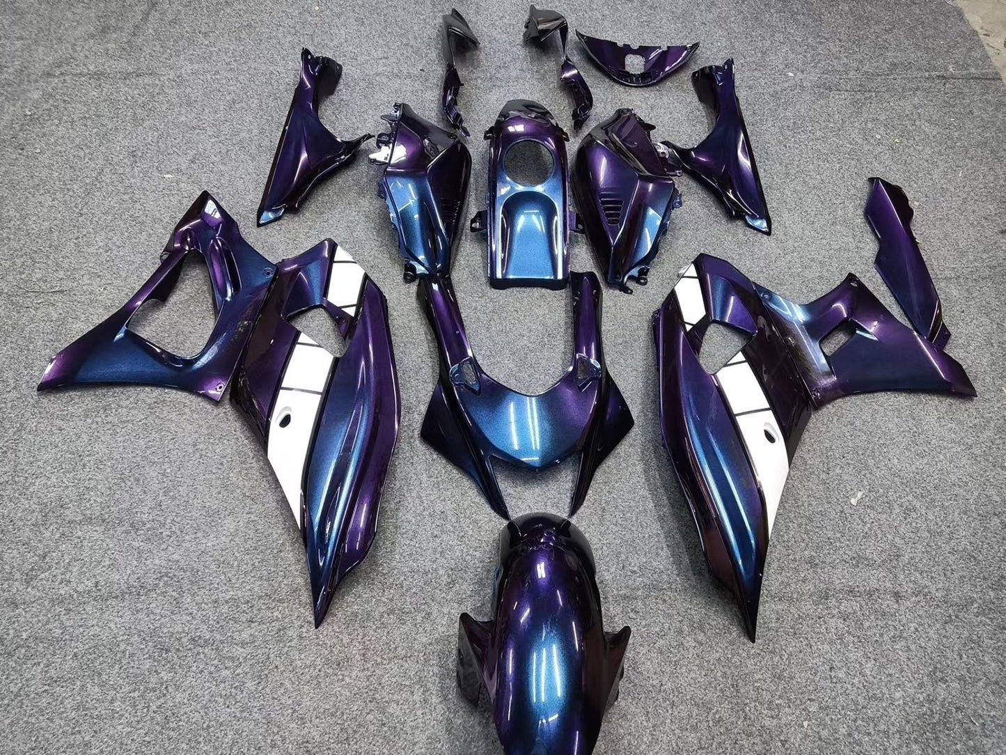 Amotopart Kit Carena Yamaha YZF-R7 2021-2025 Carrozzeria Plastica ABS