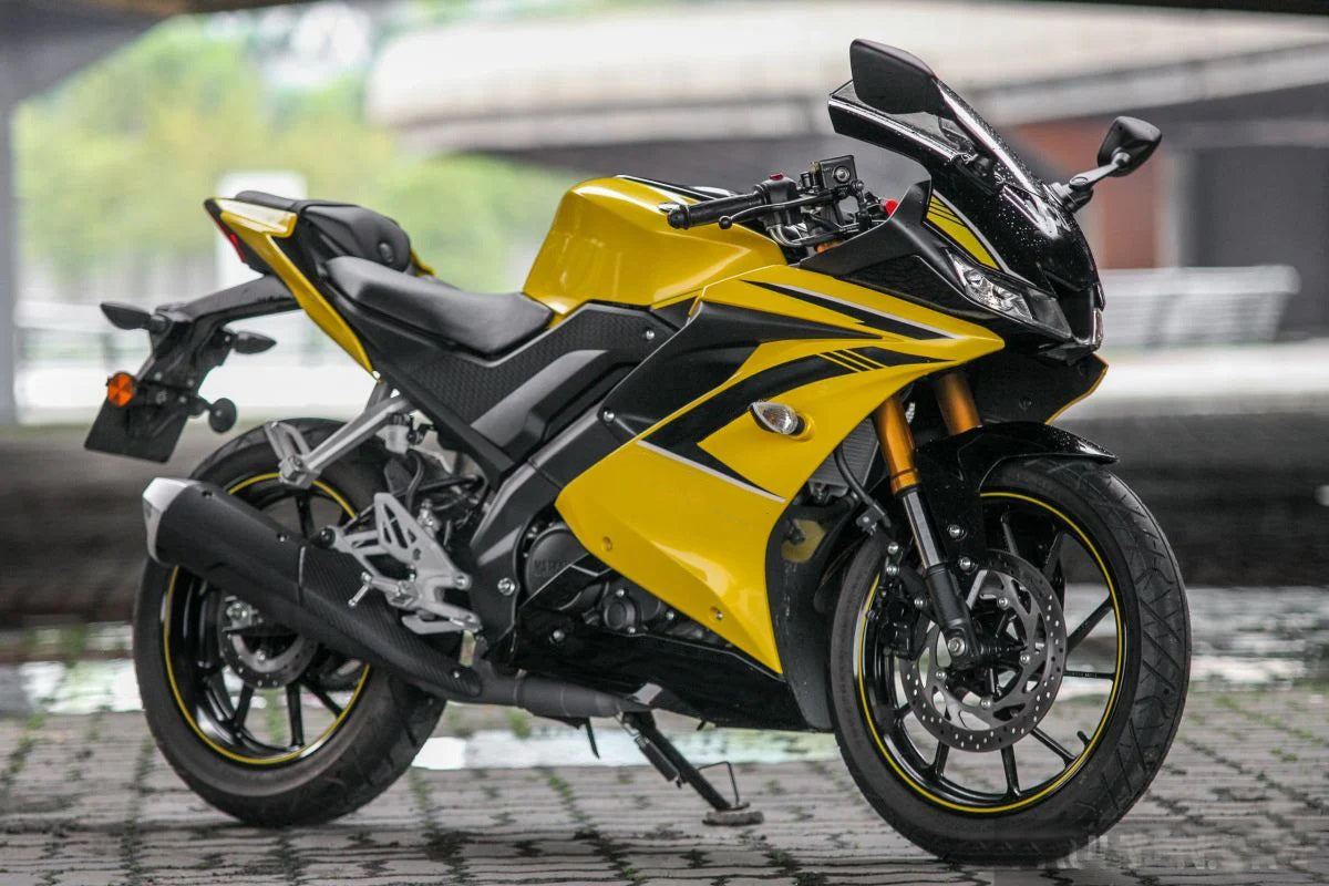 Kit carenatura iniezione adatta per Yamaha YZF R15 2018-2024