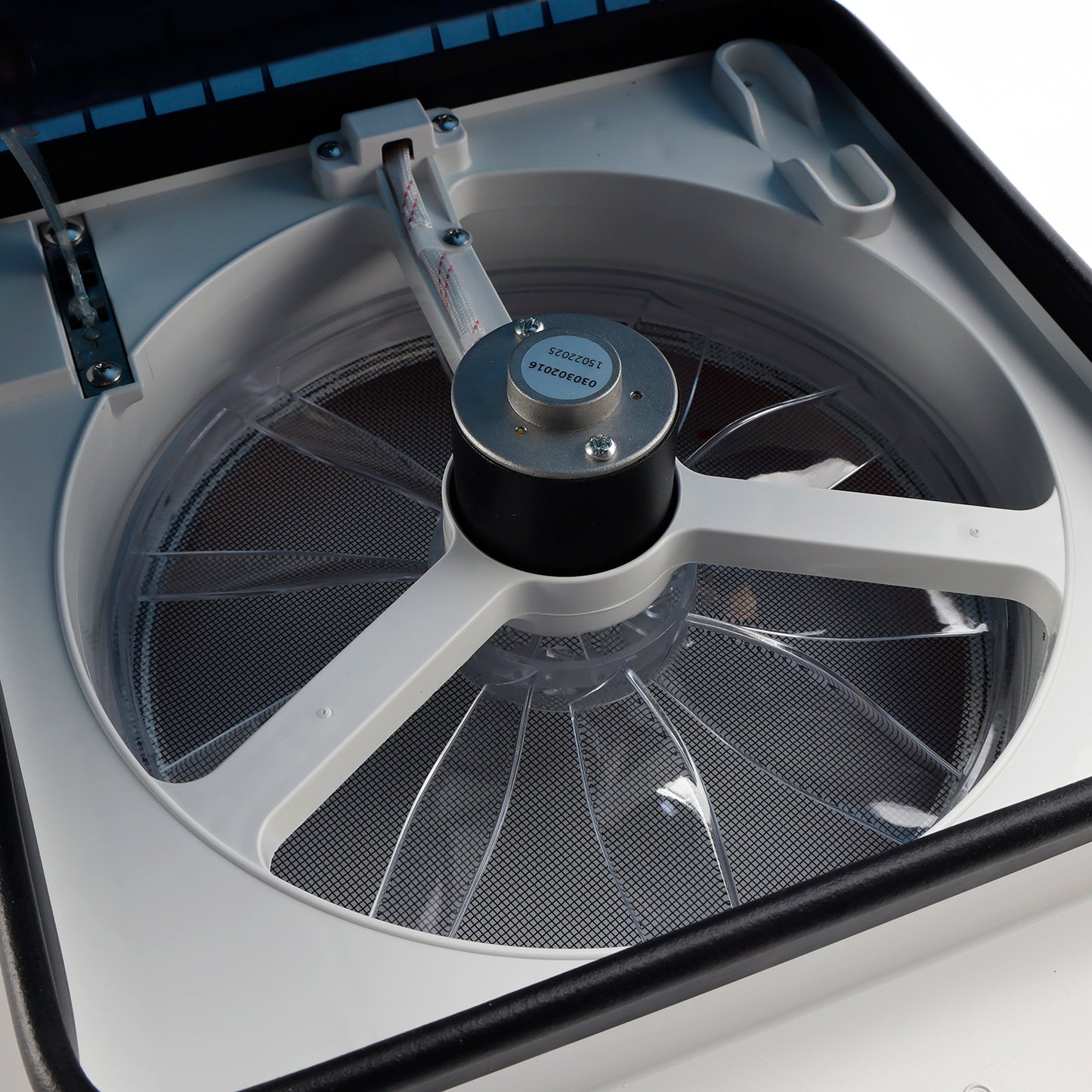 14" RV Caravan Roof Vent Motore a 3 velocità RV Fan 12V Lucernario con luce a LED 0100061