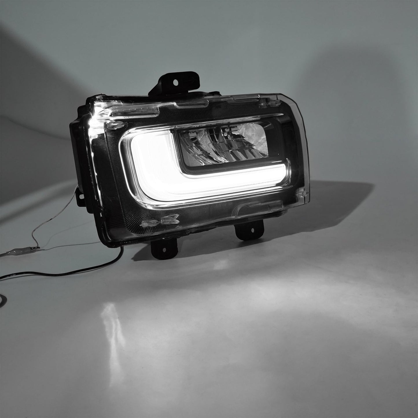 Faro fendinebbia anteriore destro a LED per Ford F150 2024-2025, codice RL3415A254AB RL3Z-15200-A