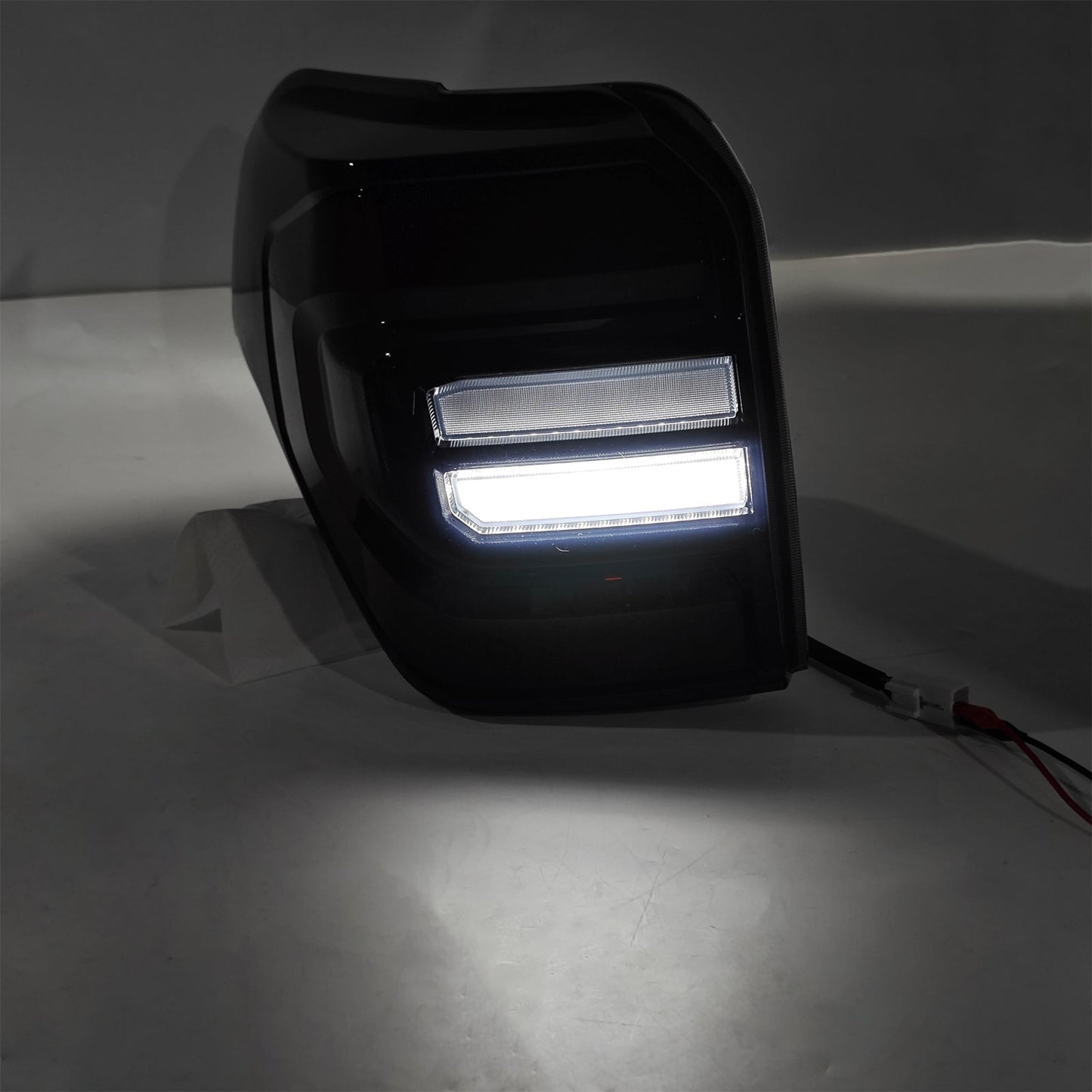 2 luci posteriori a LED per Toyota 4Runner 2010-2024, fanale posteriore sequenziale con animazione