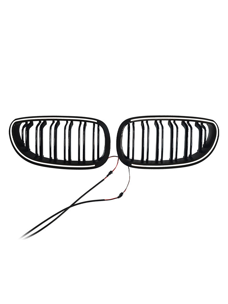 Griglia anteriore sportiva a doppio rene nera lucida per BMW Serie 5 Touring E61 520i 523i 525i 528i 530i 535i 540i 545i 550i (2 pezzi) dal 2004 al 2009.