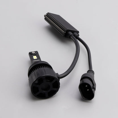 Luce auto LED-HL Ultinon Rally3551 H8/H9/H11/H16 12/24V 50W 6500K per PHILIPS