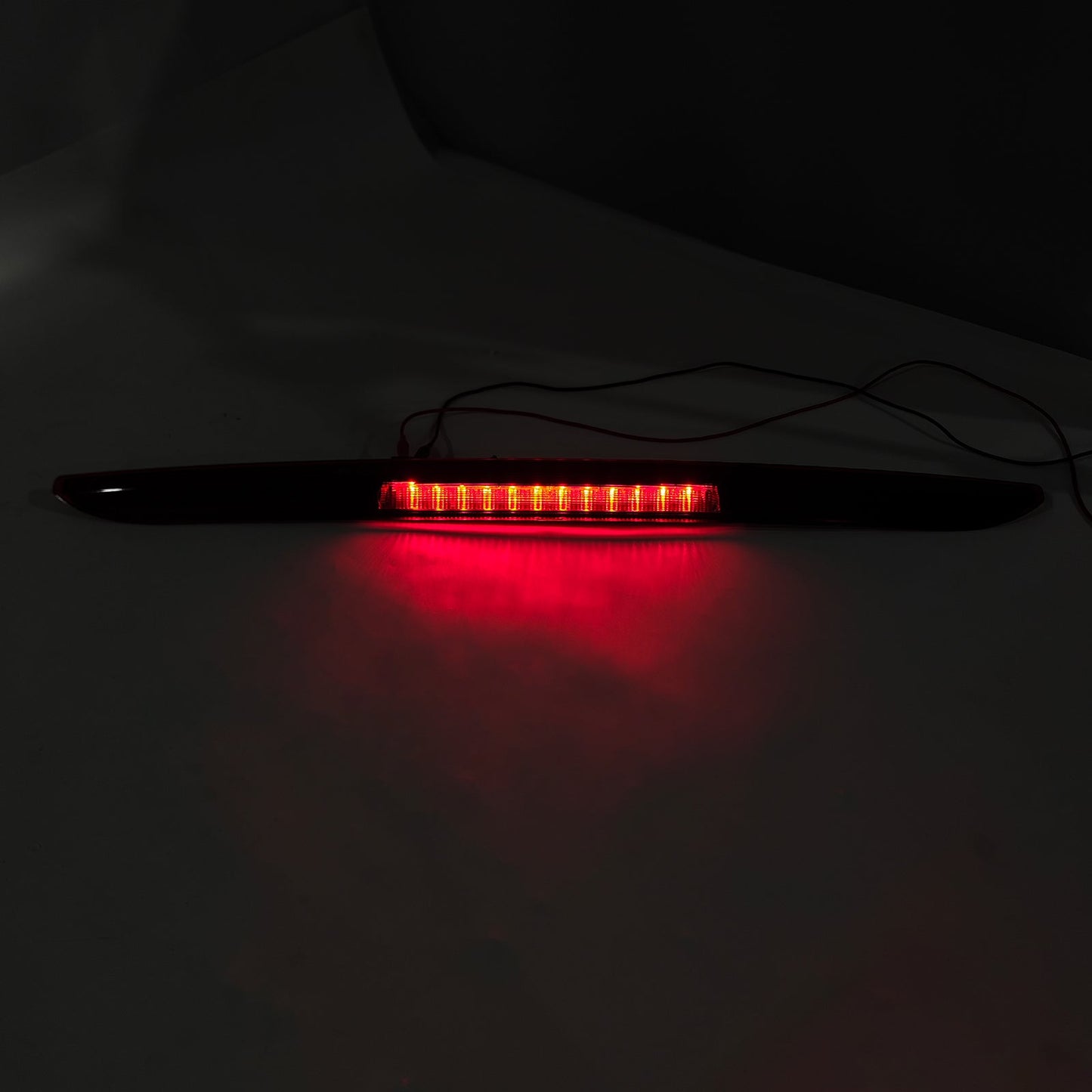 Luce freno posteriore di terza posizione per Volvo XC60 2008-2017, codice 30764562 31420367, colore rosso.