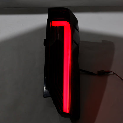 Gruppo ottico posteriore a LED sinistro e destro Toyota Hiace 6th H300 2019-2023