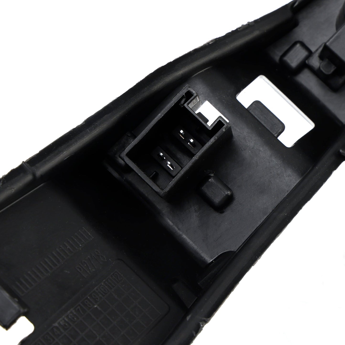 Supporto lampadina luce posteriore destra AUDI Q3 2012-2018 8U0945222