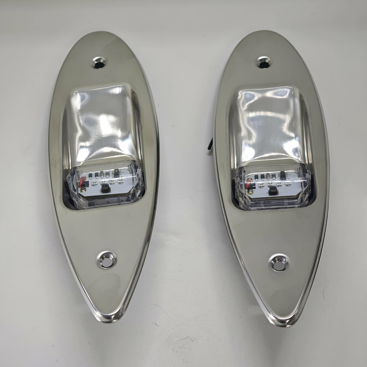 Luce di segnalazione di navigazione IP67 12-24V per barche, yacht e imbarcazioni a vela.